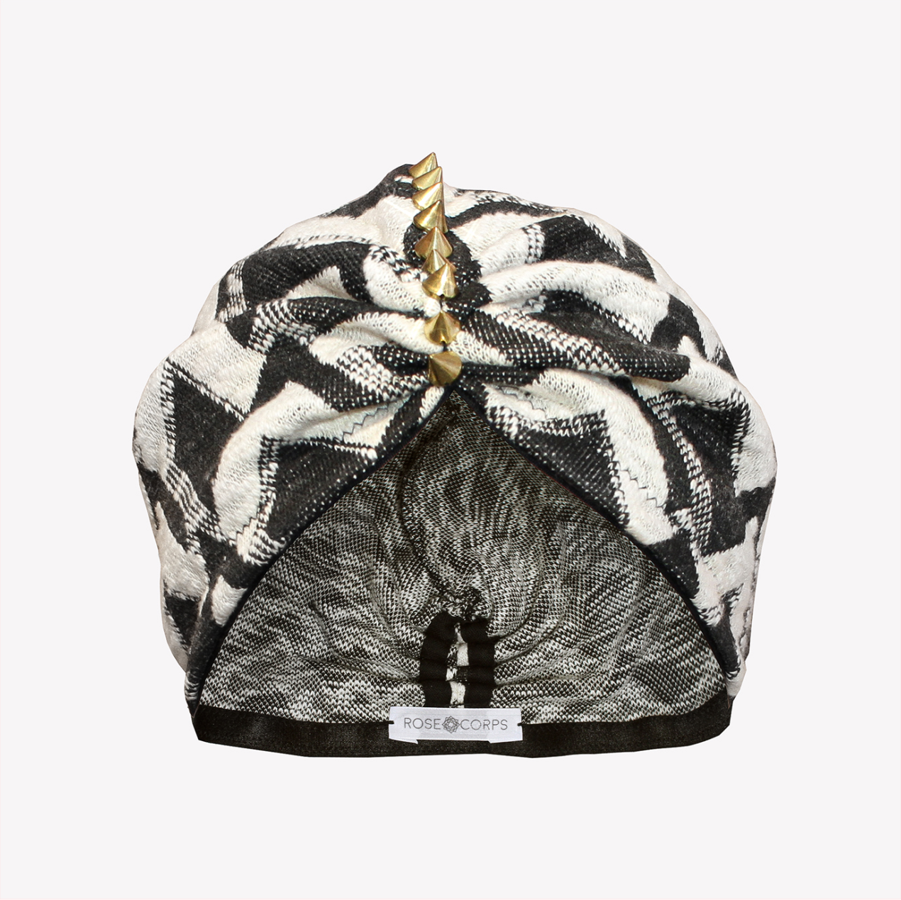 Thick back & white turban with spikes