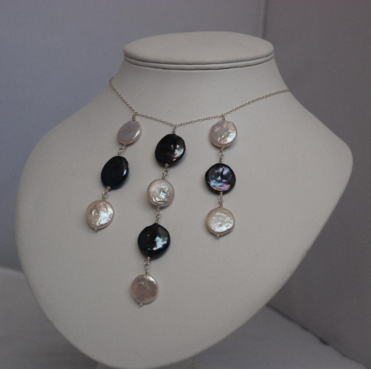 Lustre pearl coin necklace