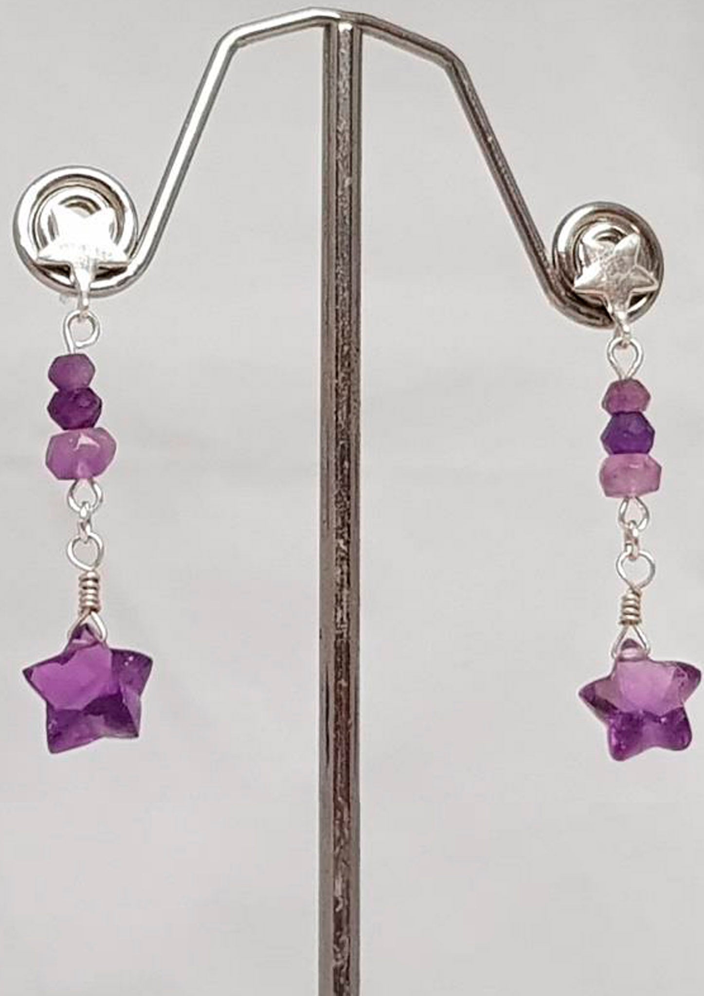 Reach for the stars earrings